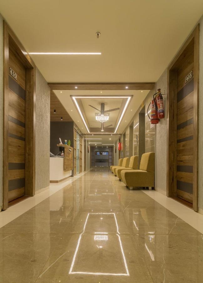 Hotel Green City Ґандінаґар Екстер'єр фото